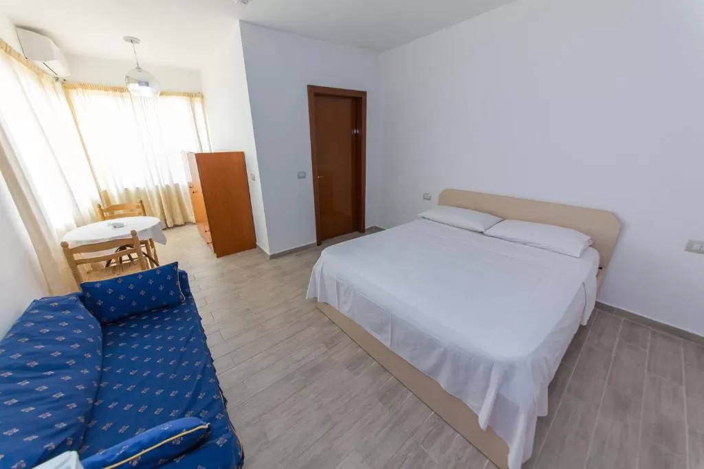 Kolaveri Resort - main bldg DBL room.jpg